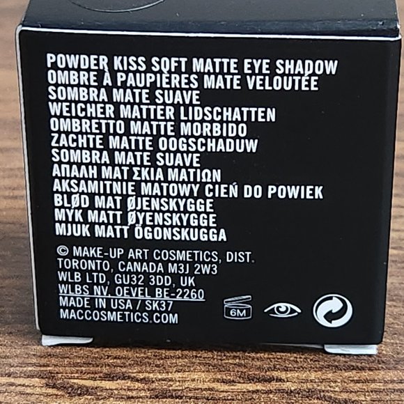 MAC Eyeshadow Devoted to Chili NWT - Picture 3 of 3